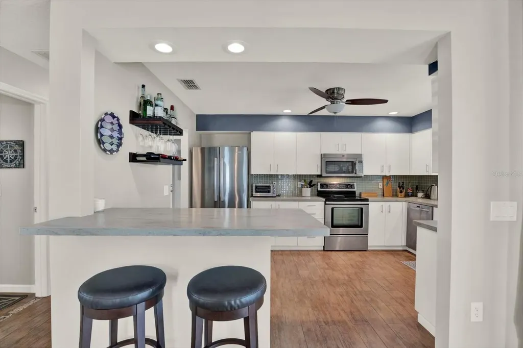 17613 Esprit Drive Tampa FL 33647