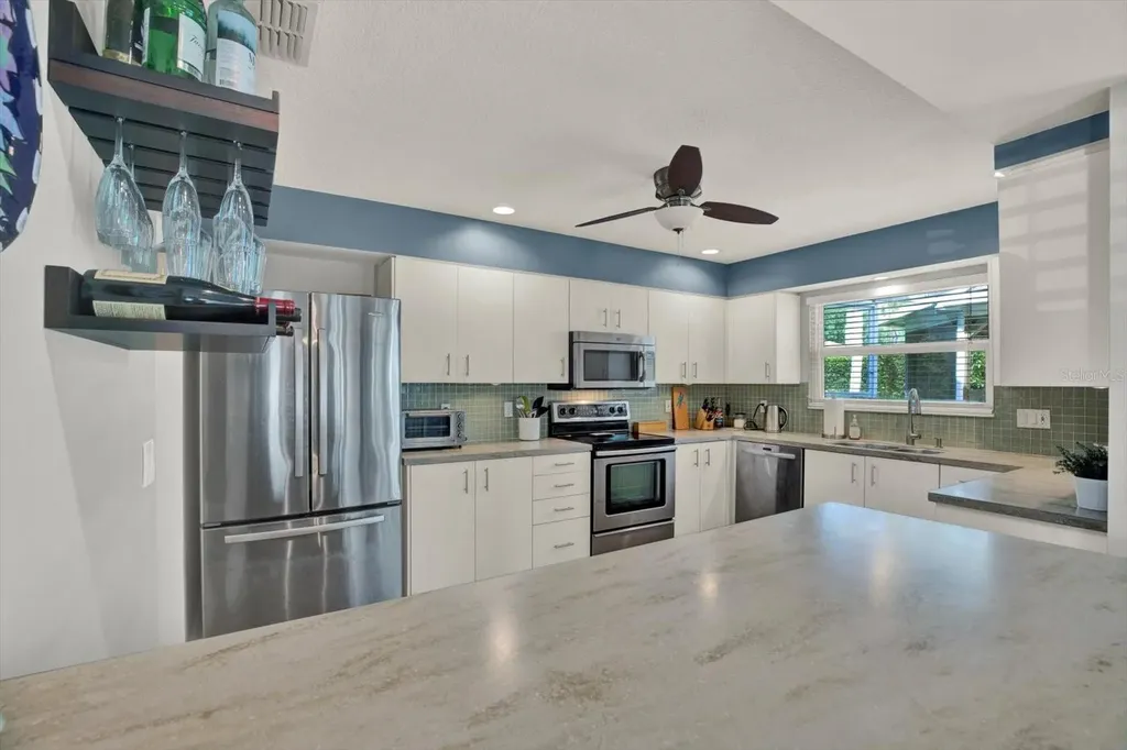 17613 Esprit Drive Tampa FL 33647