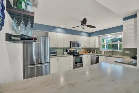 17613 Esprit Drive Tampa FL 33647