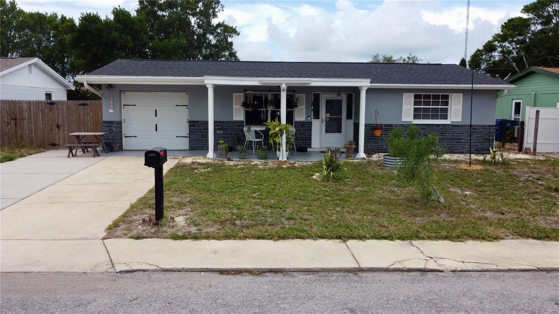 1421 Wickham Lane Holiday FL 34691