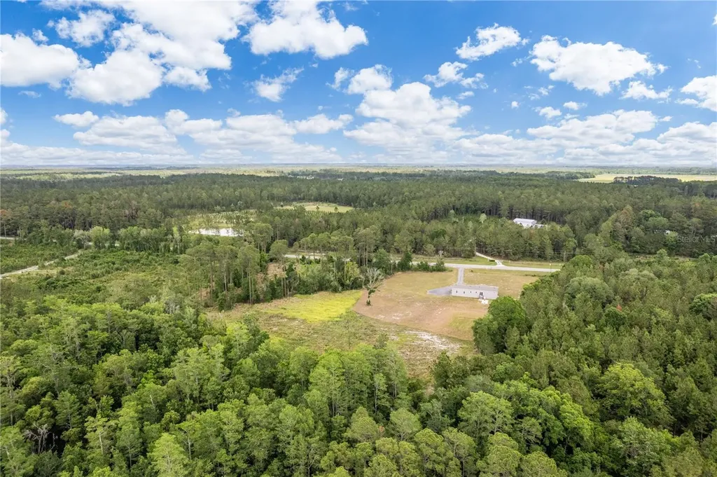2362 NE County Road 1469 Hawthorne FL 32640