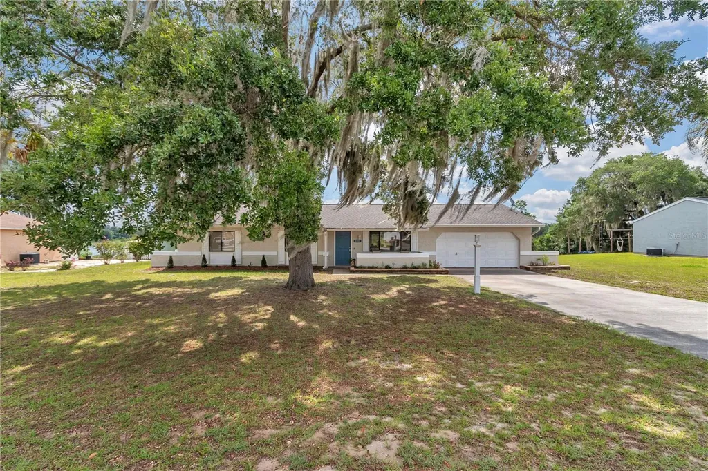 1111 Hickory Road Ocala FL 34472