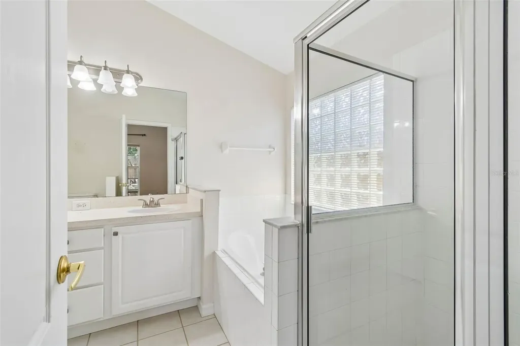 1229 Crimson Clover Lane Wesley Chapel FL 33543
