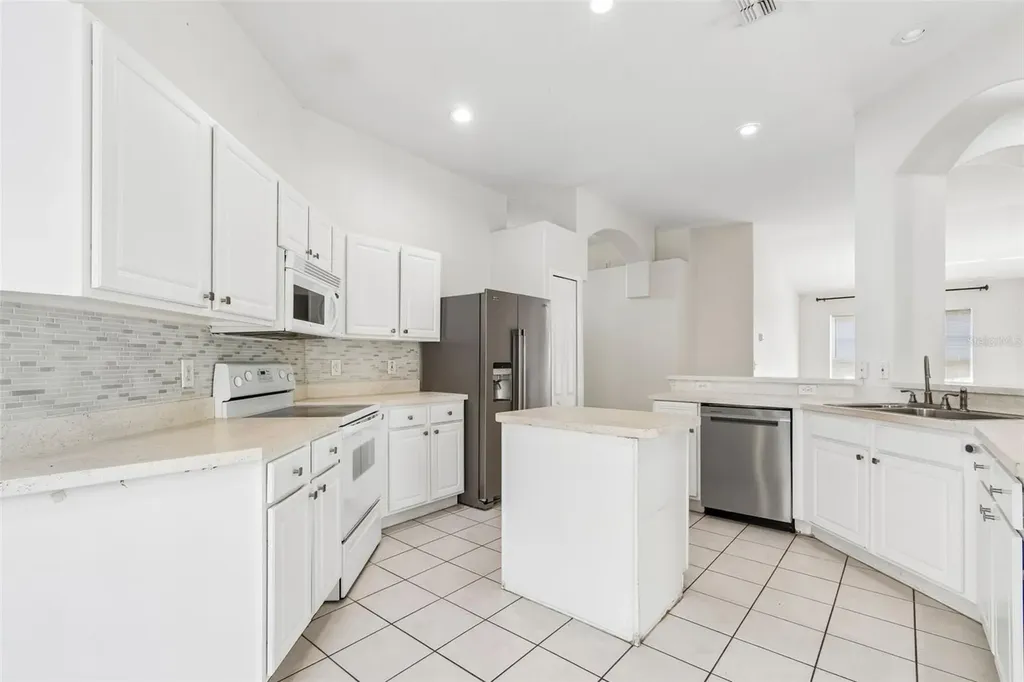 1229 Crimson Clover Lane Wesley Chapel FL 33543