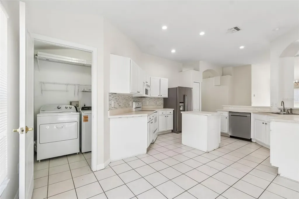 1229 Crimson Clover Lane Wesley Chapel FL 33543