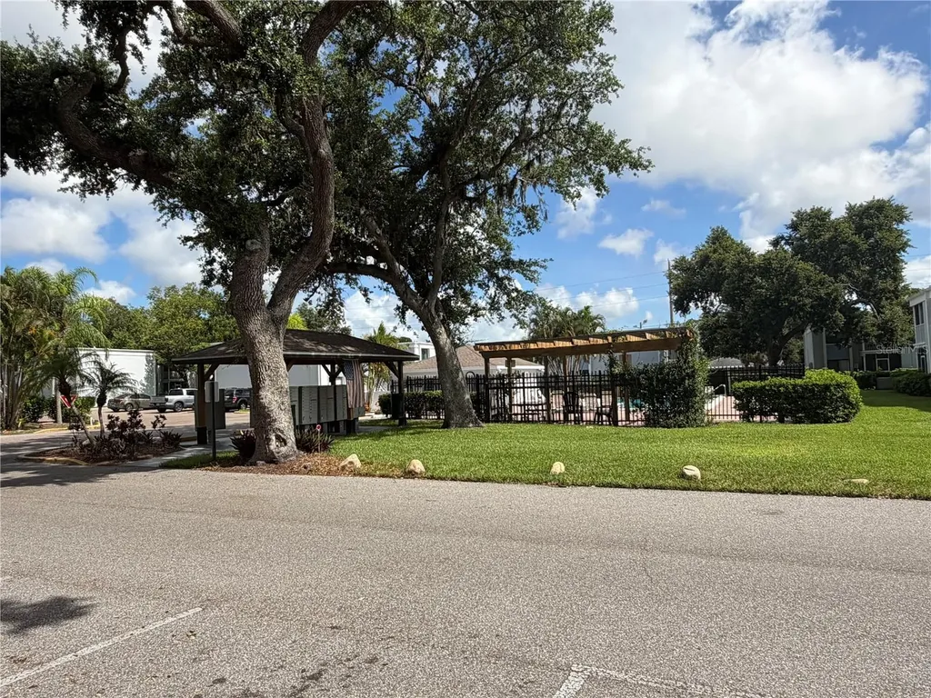 5310 26th Street W Bradenton FL 34207