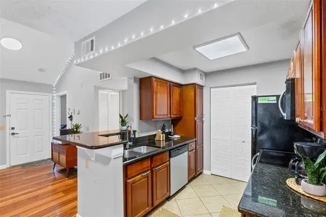 1021 S Hiawassee Road Orlando FL 32835