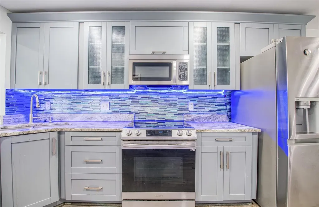 2390 Bentley Drive Palm Harbor FL 34684
