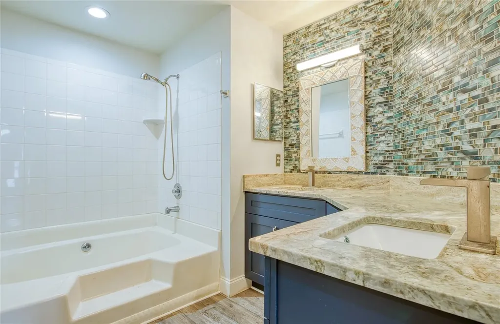 2390 Bentley Drive Palm Harbor FL 34684