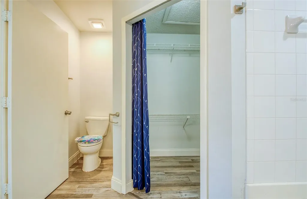2390 Bentley Drive Palm Harbor FL 34684