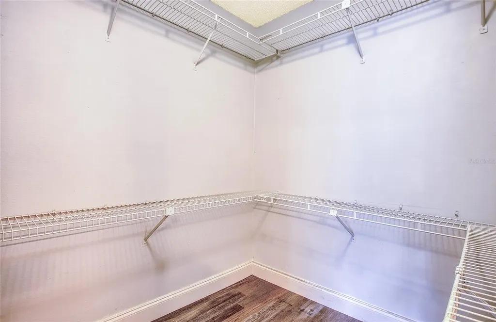 2390 Bentley Drive Palm Harbor FL 34684