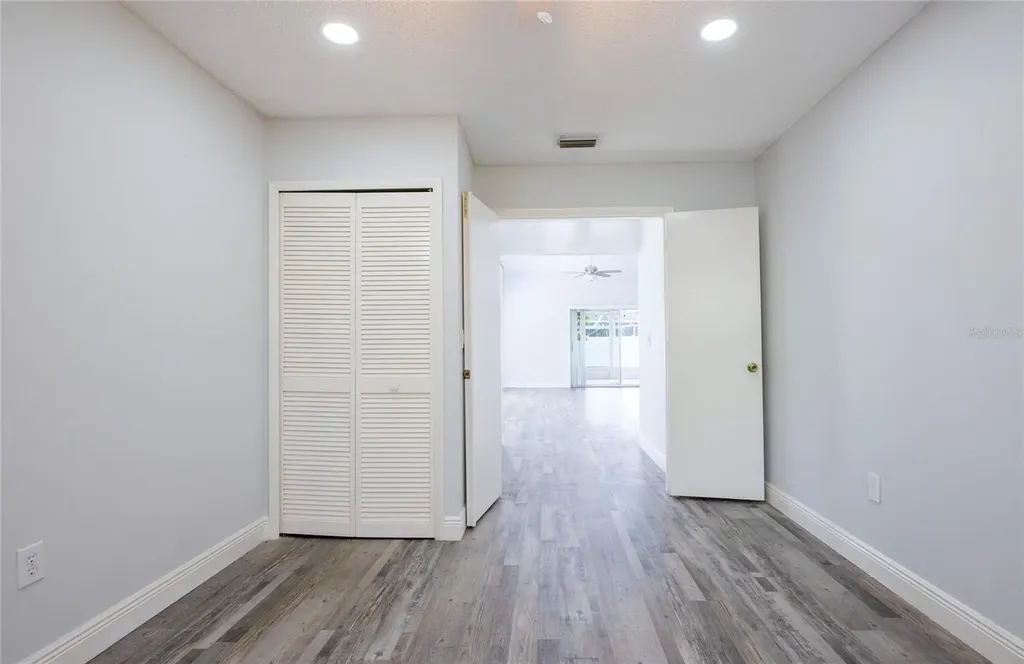 2390 Bentley Drive Palm Harbor FL 34684