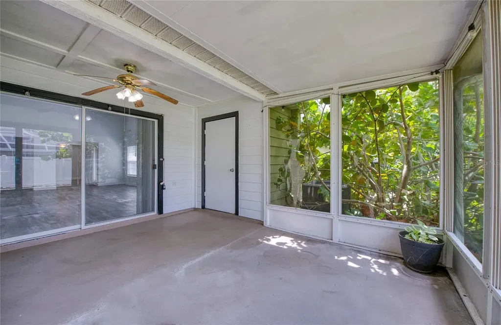 2390 Bentley Drive Palm Harbor FL 34684