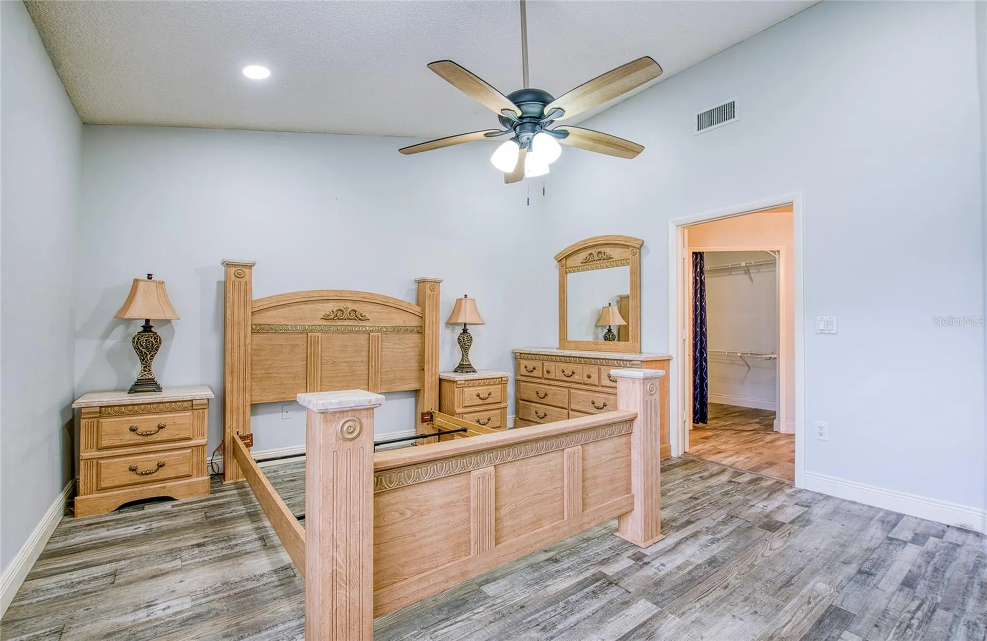 2390 Bentley Drive Palm Harbor FL 34684