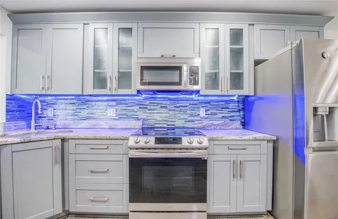 2390 Bentley Drive Palm Harbor FL 34684