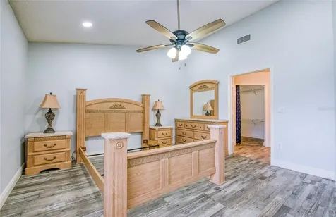 2390 Bentley Drive Palm Harbor FL 34684