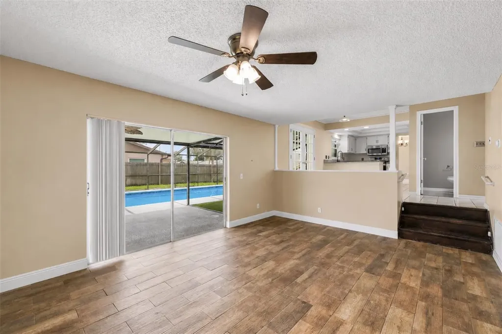 3608 Casaba Loop Valrico FL 33596
