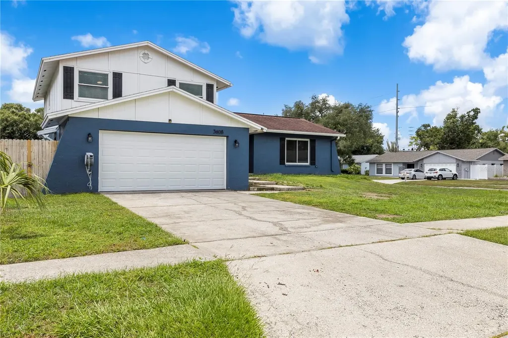 3608 Casaba Loop Valrico FL 33596