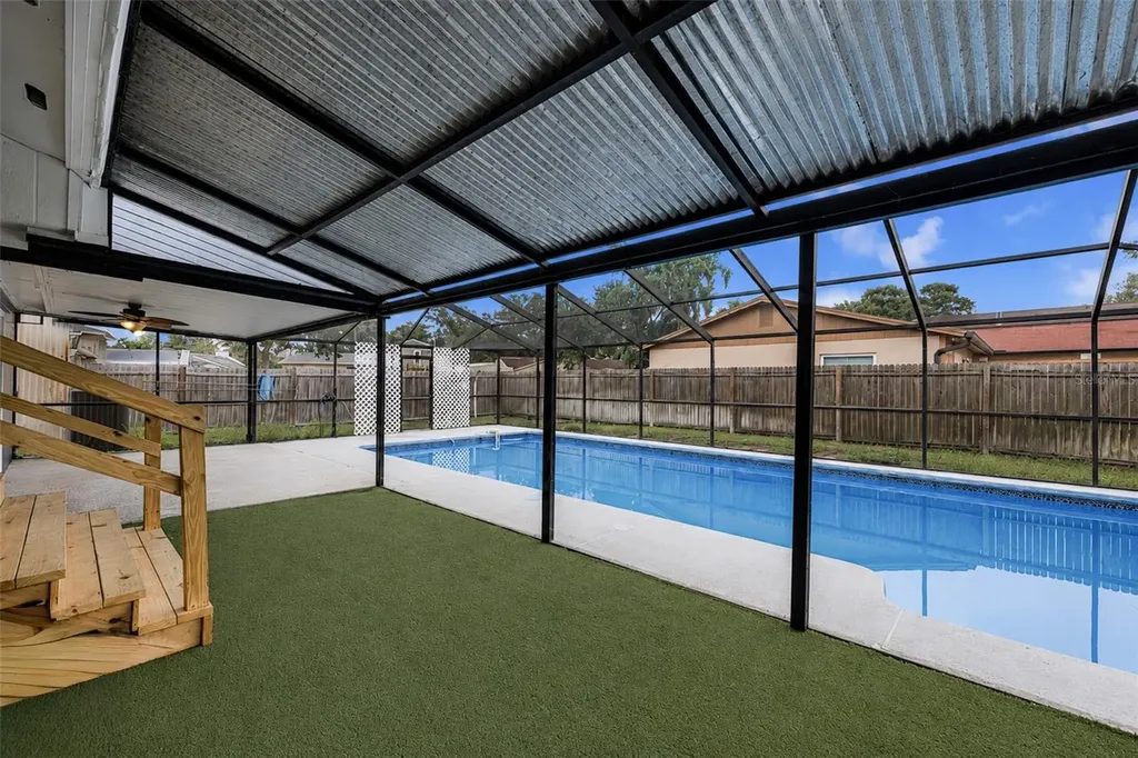 3608 Casaba Loop Valrico FL 33596