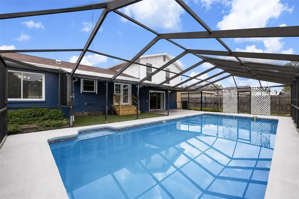3608 Casaba Loop Valrico FL 33596