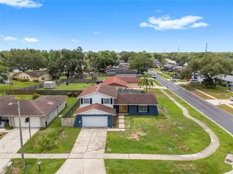 3608 Casaba Loop Valrico FL 33596