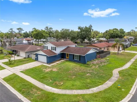 3608 Casaba Loop Valrico FL 33596
