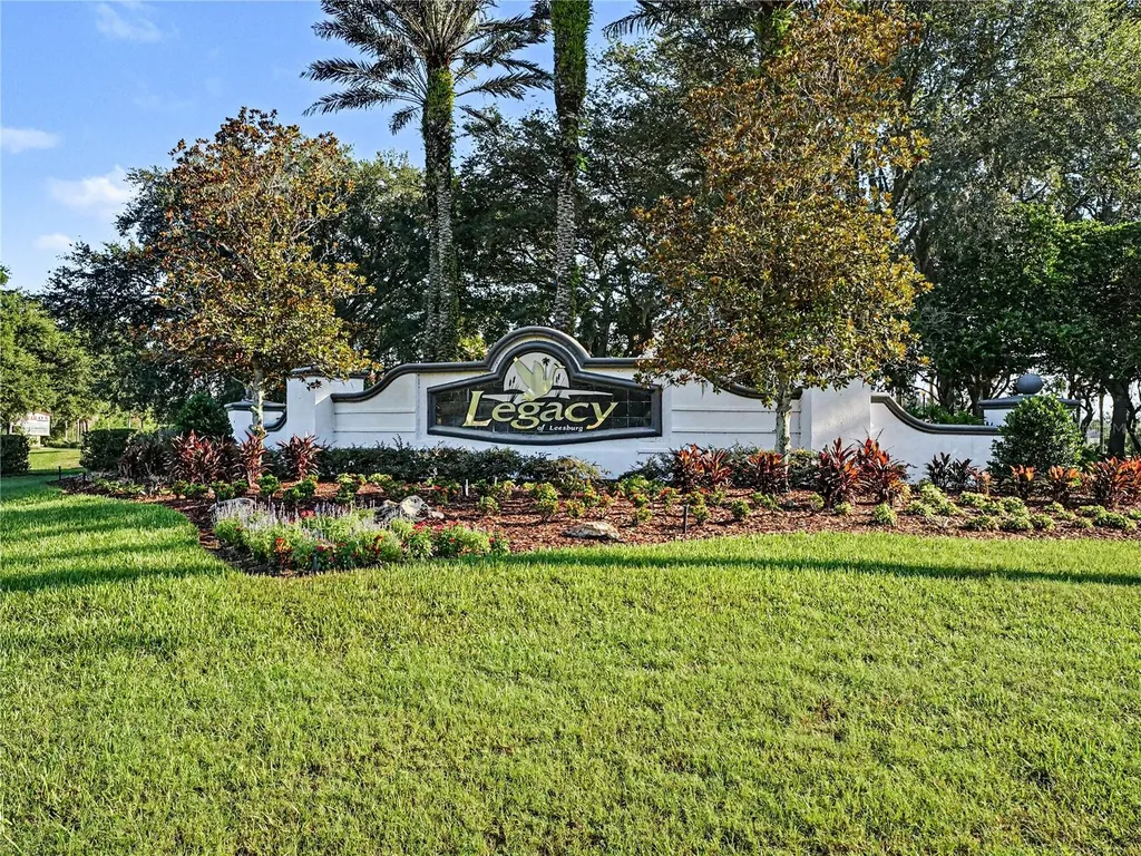 5127 Aurora Drive Leesburg FL 34748