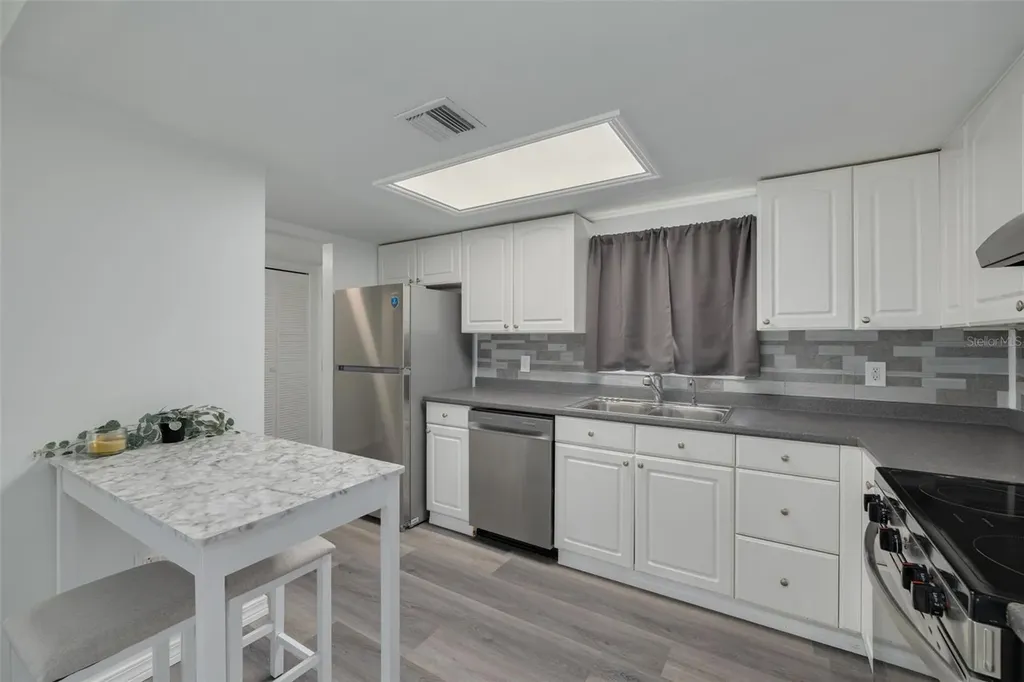 7131 Dell Road New Port Richey FL 34653