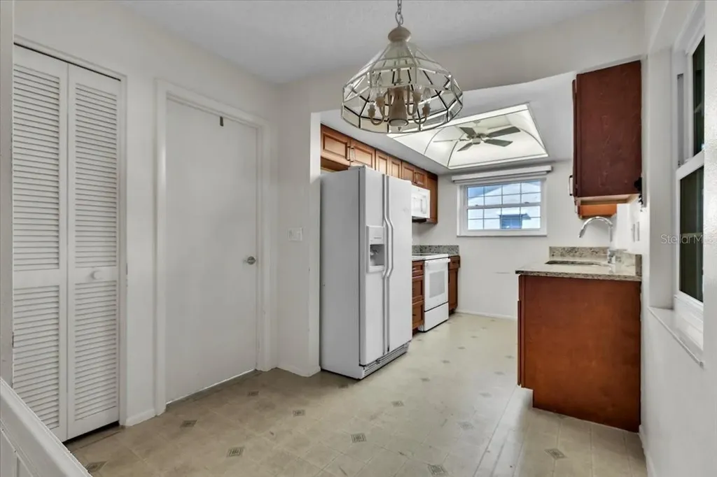 3979 Oakhurst Boulevard Sarasota FL 34233