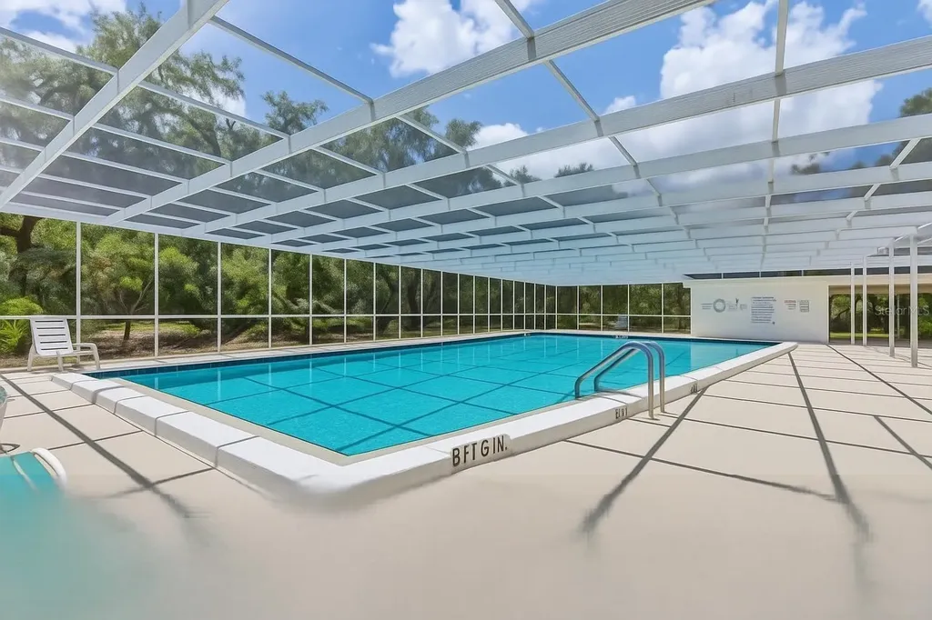 3979 Oakhurst Boulevard Sarasota FL 34233
