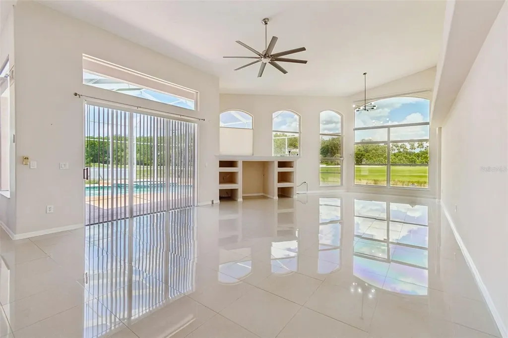 18107 Emerald Bay Street Tampa FL 33647
