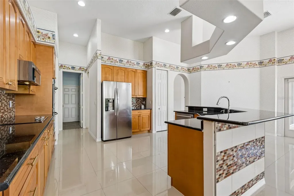 18107 Emerald Bay Street Tampa FL 33647