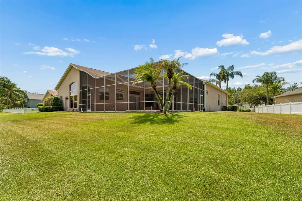 18107 Emerald Bay Street Tampa FL 33647