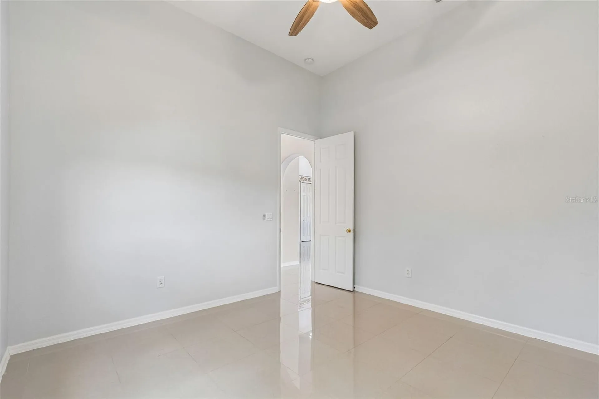 18107 Emerald Bay Street Tampa FL 33647