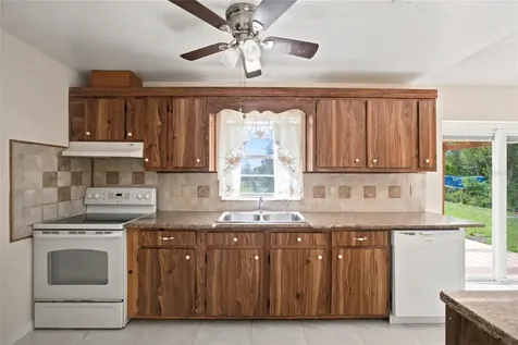 213 S 3rd Street Lake Mary FL 32746