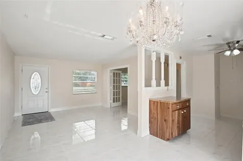 213 S 3rd Street Lake Mary FL 32746