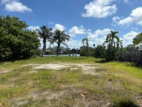 14065 N Bayshore Drive Madeira Beach FL 33708