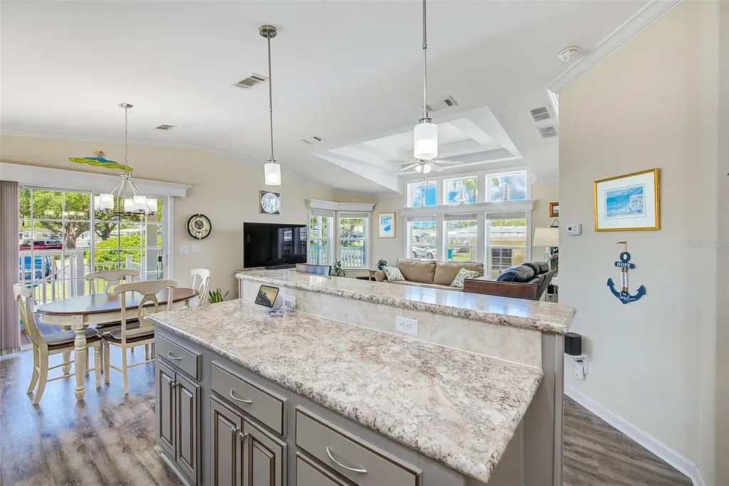 9790 66th Street N Pinellas Park FL 33782