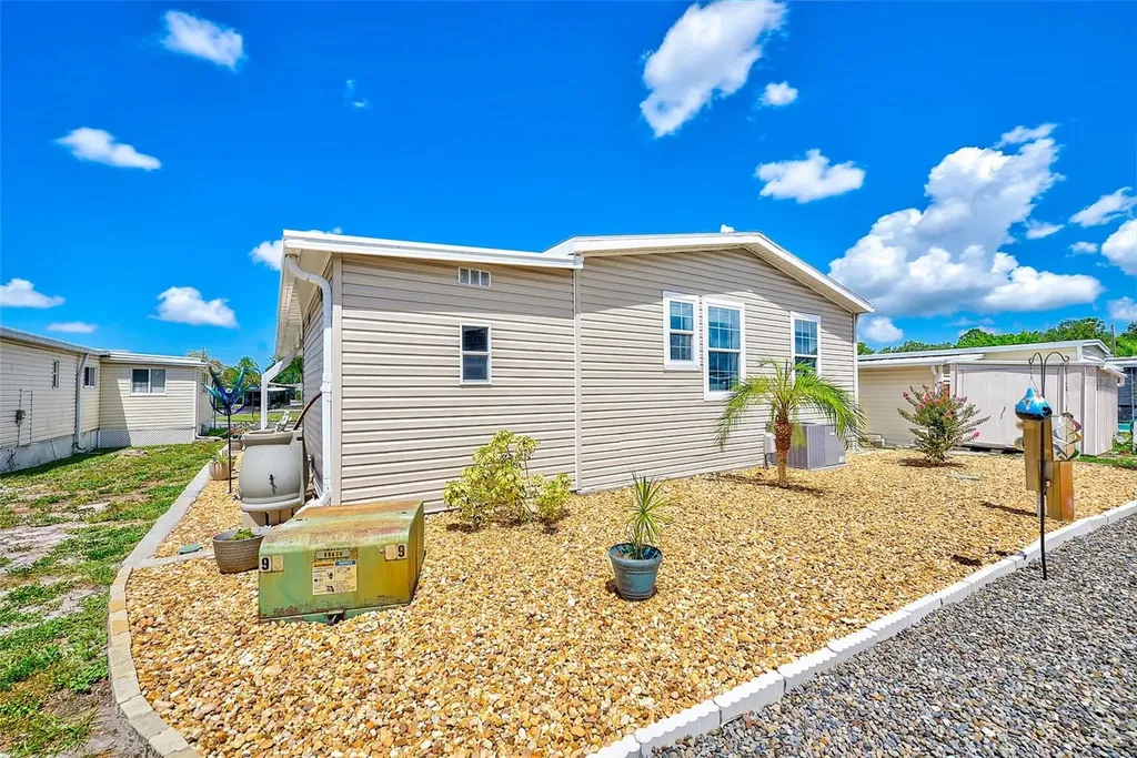 9790 66th Street N Pinellas Park FL 33782