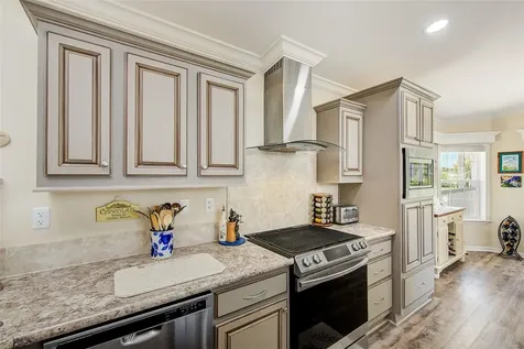 9790 66th Street N Pinellas Park FL 33782
