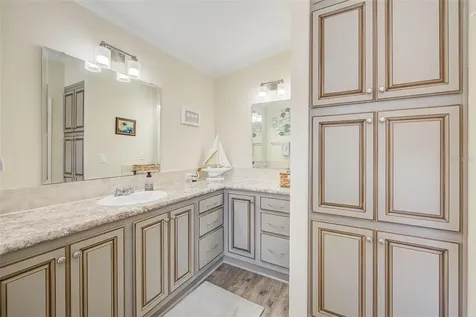 9790 66th Street N Pinellas Park FL 33782