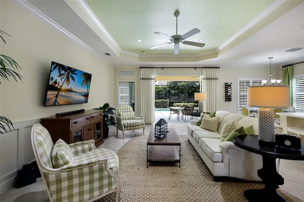 12109 Whisper Lake Drive Bradenton FL 34211