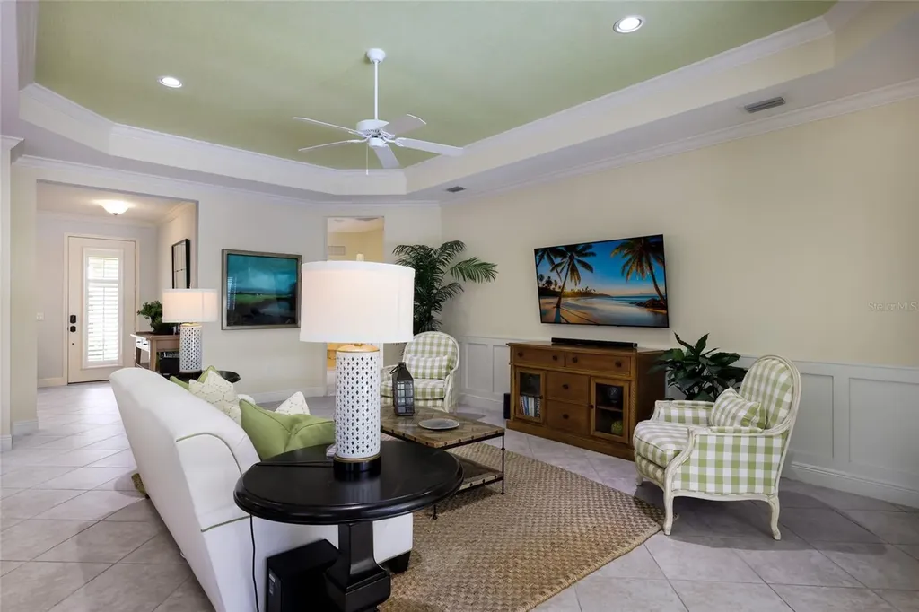 12109 Whisper Lake Drive Bradenton FL 34211