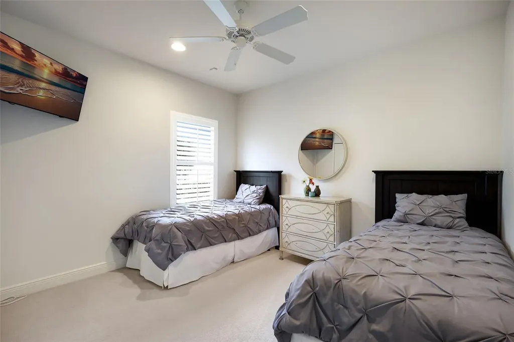 12109 Whisper Lake Drive Bradenton FL 34211