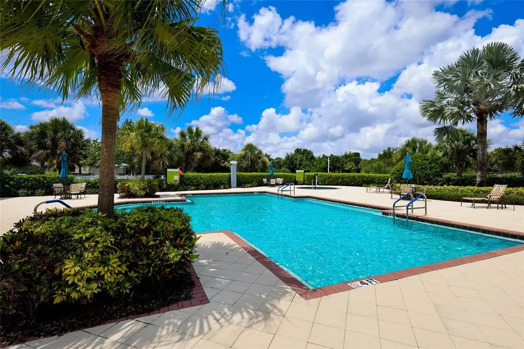 12109 Whisper Lake Drive Bradenton FL 34211