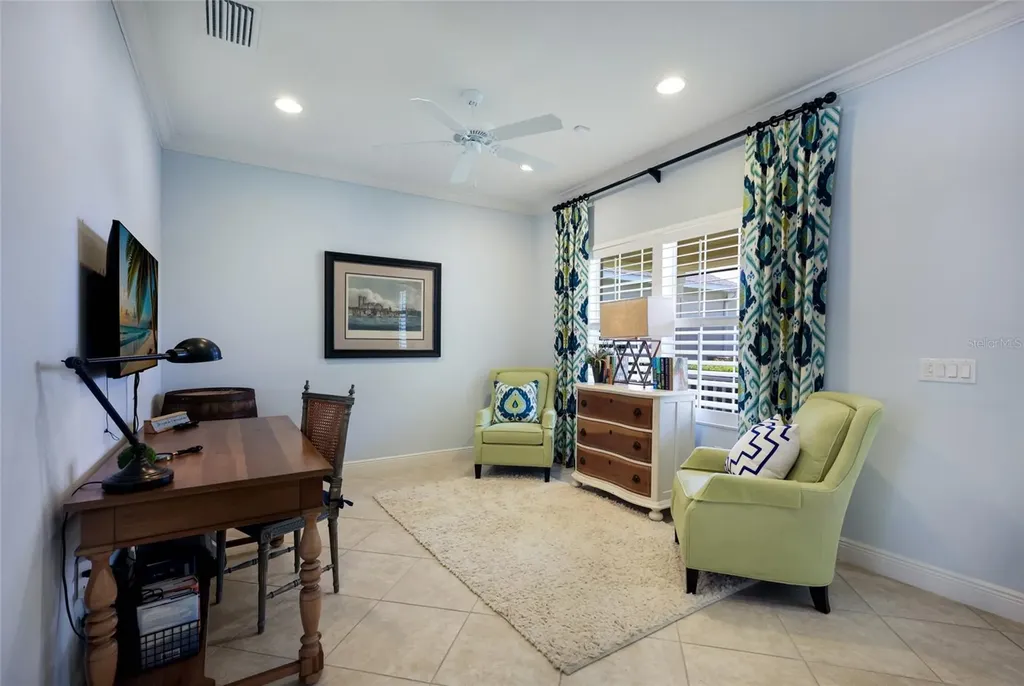 12109 Whisper Lake Drive Bradenton FL 34211