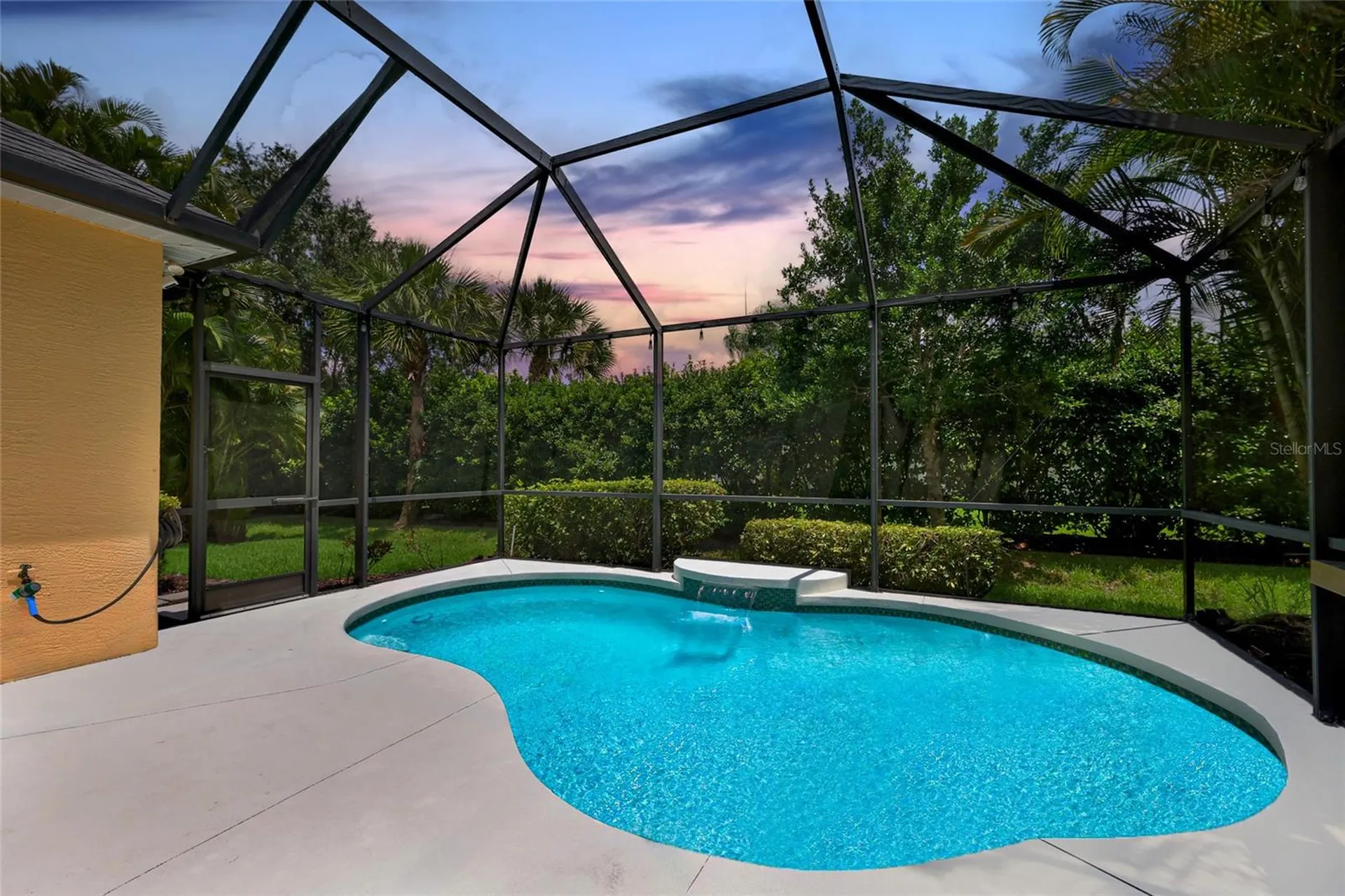 12109 Whisper Lake Drive Bradenton FL 34211