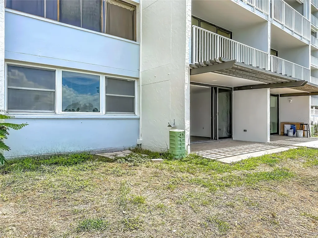 450 Treasure Island Causeway Treasure Island FL 33706