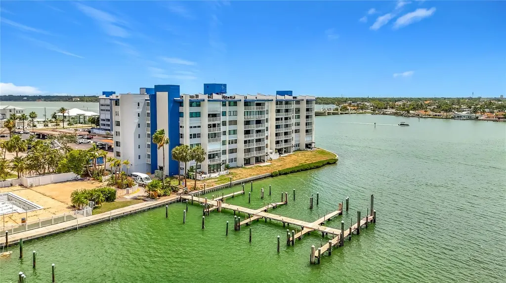 450 Treasure Island Causeway Treasure Island FL 33706