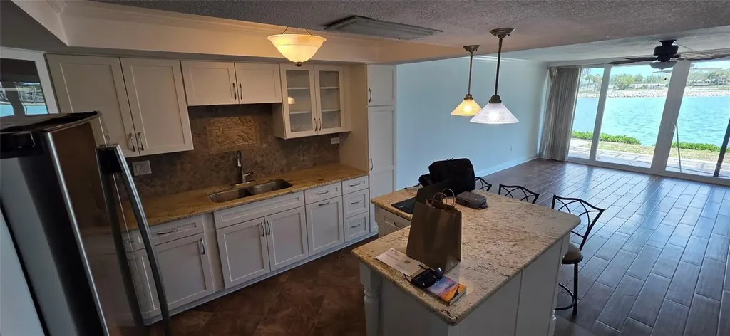 450 Treasure Island Causeway Treasure Island FL 33706